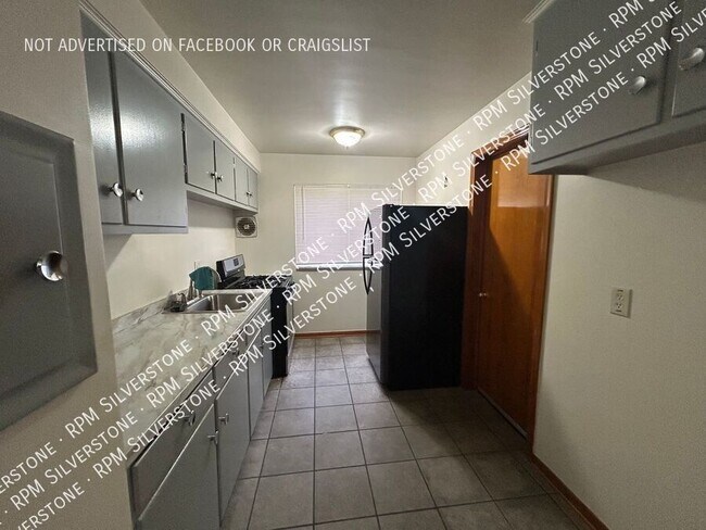 Foto del edificio - 17483 Allen St