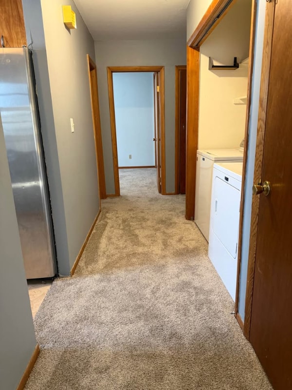 Building Photo - 970 N 1st St