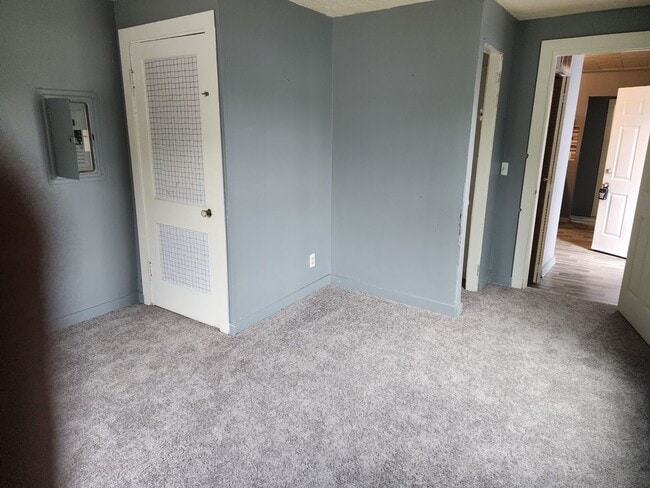 Foto del edificio - 1- 2 bedroom