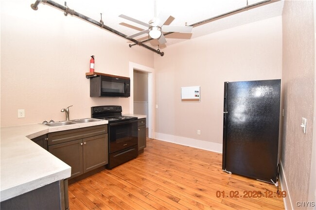 Foto del edificio - 170 Court St