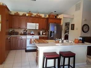 Foto del edificio - 5321 NW 58th Ter