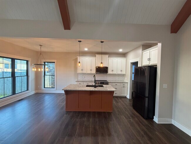 Foto del edificio - 1184 County House Ln