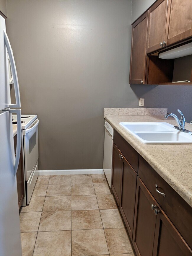 Foto del edificio - 6081 Danford Creek Dr