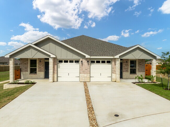 Building Photo - 5119 Rose Petal Ct