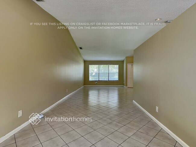 Foto del edificio - 378 N Country Club Blvd