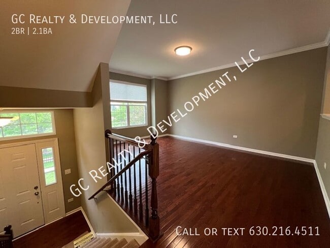 Building Photo - ***MAYFAIR SUBDIVISION - NAPERVILLE / DIST...