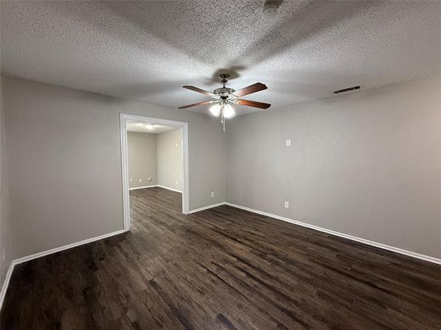 Building Photo - 10023 Muskogee Dr