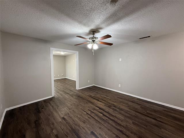 Foto del edificio - 10023 Muskogee Dr