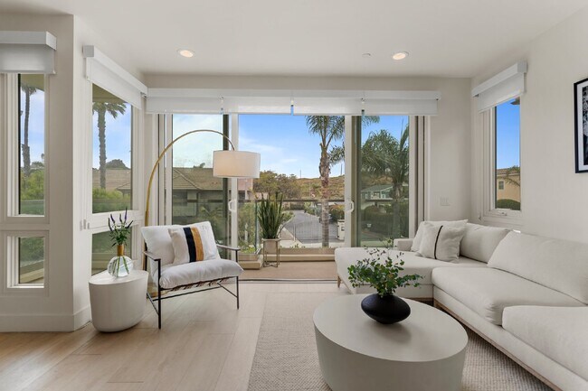 Foto del edificio - Contemporary luxury in a prime beachside l...