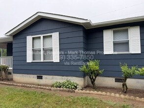 Building Photo - 235 Nora Poole Rd