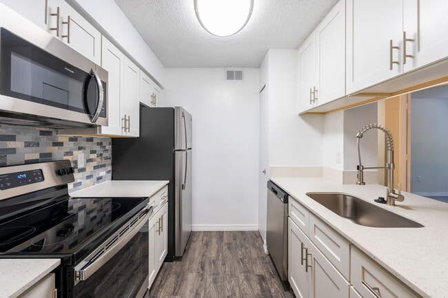 Building Photo - Fisherman's Landing Apartment Homes