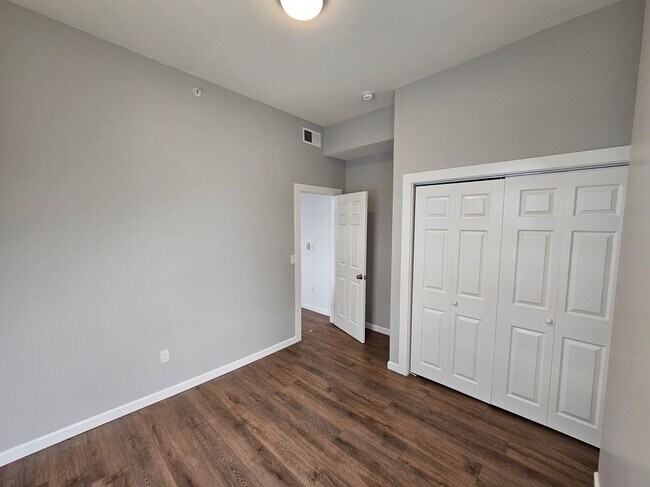 Foto del edificio - 94-96-96 Edwards St