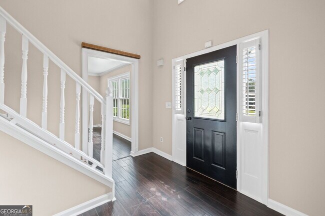 Building Photo - 2680 Nicholas Ct NE