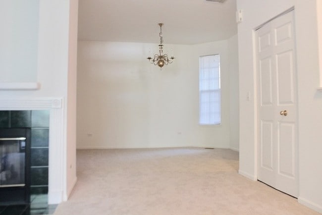 Building Photo - 1343 Providence Circle Elgin, IL 60120
