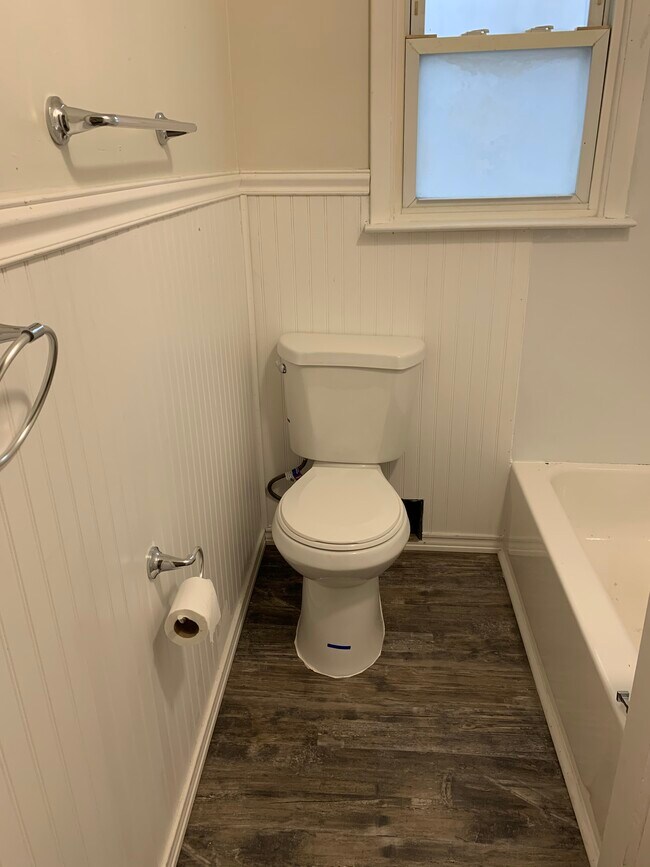 New flooring , toilet &amp; tub - 1111 Maple St