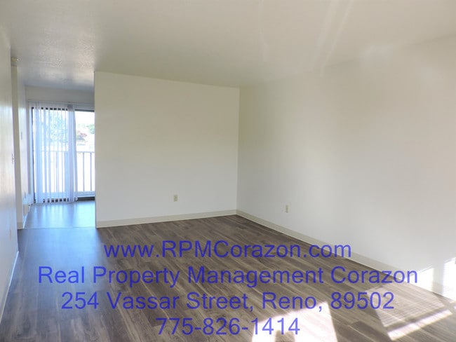 Building Photo - 3471 Tripp Dr
