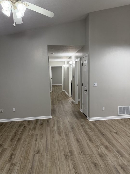 Building Photo - 1530 Westbury Way