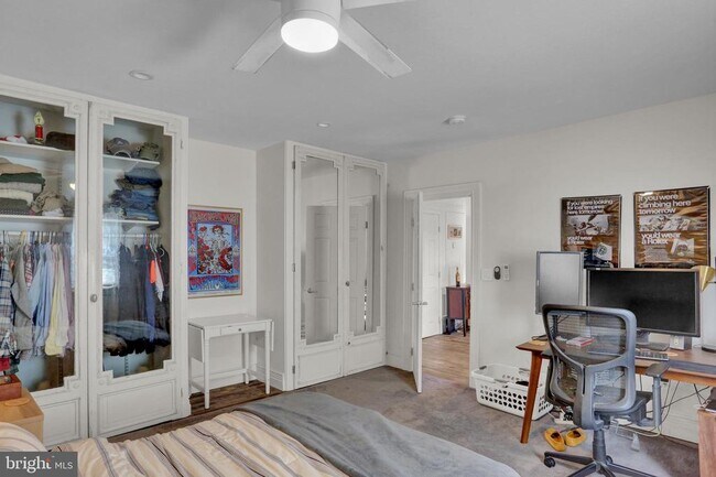 Foto del edificio - 1201 Penn Ave