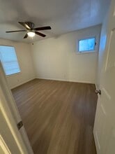 Building Photo - 12 Imperial Dr