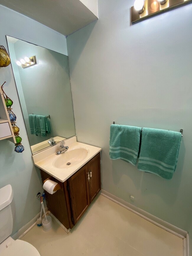 Building Photo - 2308 Croix Dr