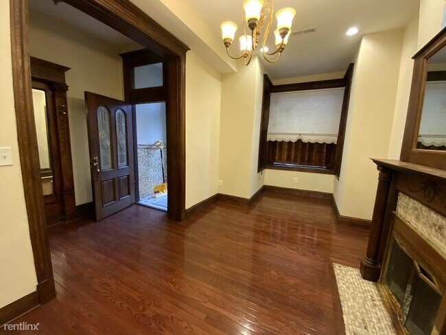 Foto del edificio - 2800 13th St NW