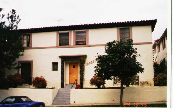Primary Photo - 10809 Lindbrook Dr