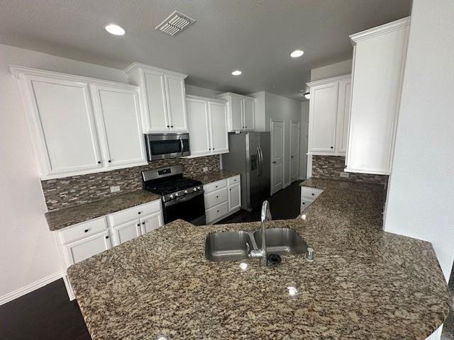 Building Photo - 901 Brookville Ct
