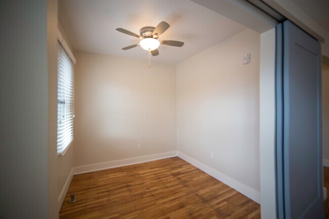 Building Photo - 1525 Perry St