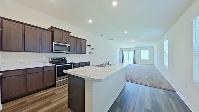 Foto del edificio - Beautiful 3 Bedroom Home in Fox Creek at Oakleaf coming soon!