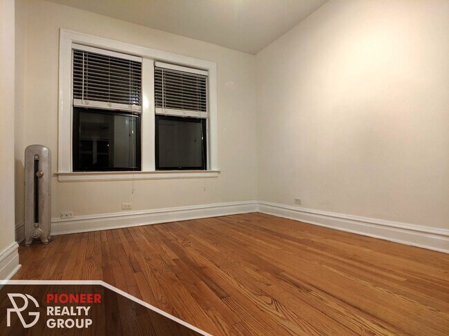 Foto del edificio - 2177 W Giddings St