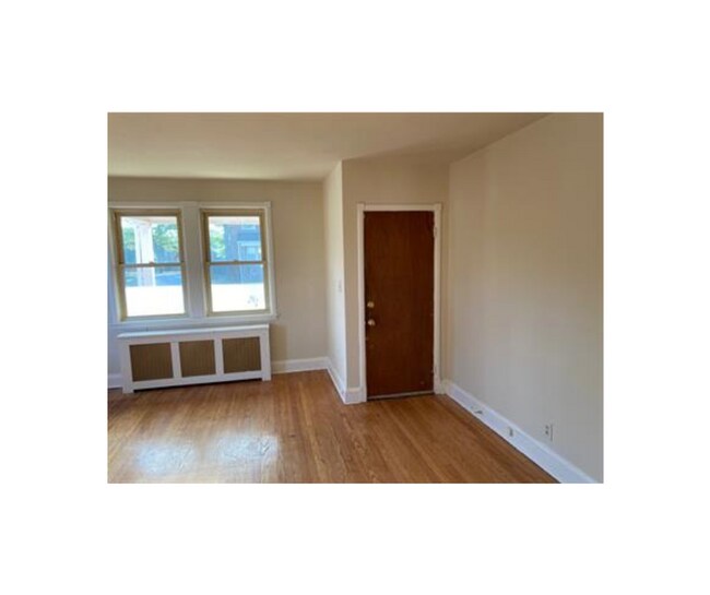 Foto del edificio - 823 N Woodington Rd