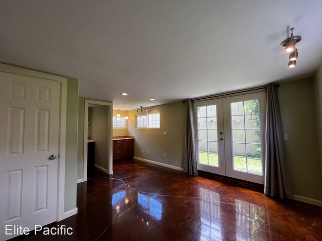 Building Photo - 2 br, 2 bath House - 4010A Pai St