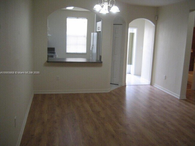 Foto del edificio - 660 SE 2nd St