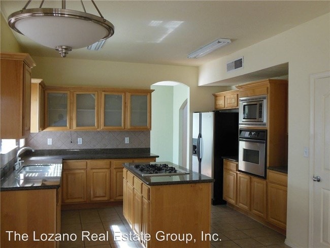 Foto del edificio - 5 br, 2 bath House - 12420 Paseo Alegre