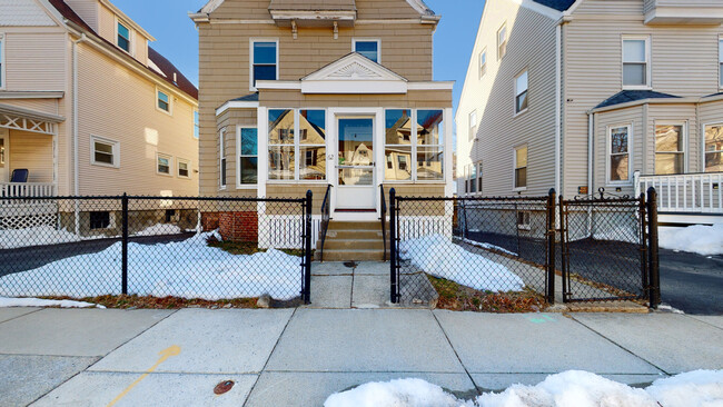 Foto del edificio - 20 Litchfield St