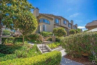 Building Photo - 12543 El Camino Real