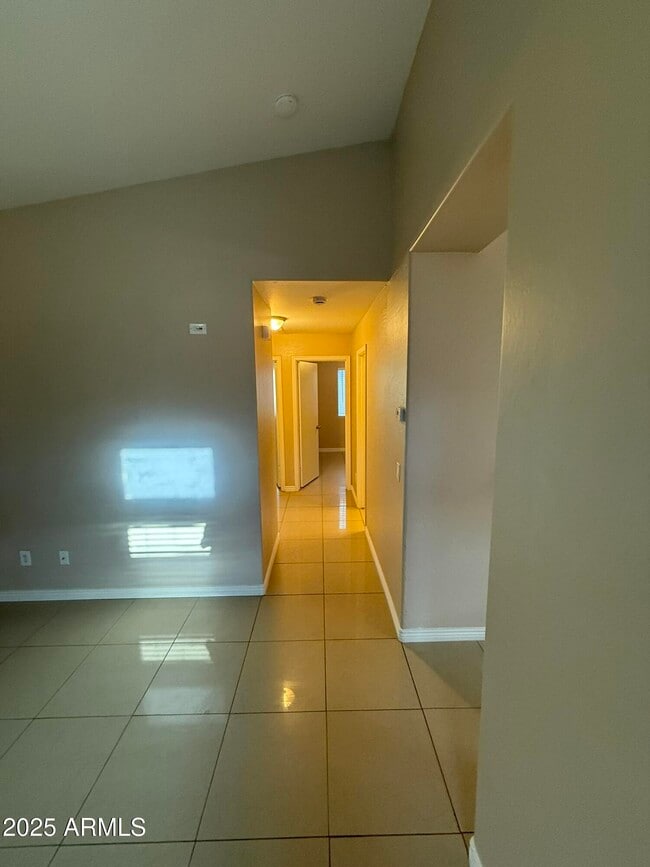 Building Photo - 34 E Nolana Pl