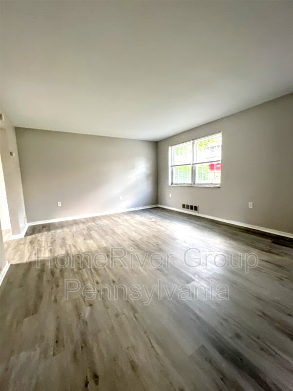 Foto del edificio - 1462 Prospect Rd