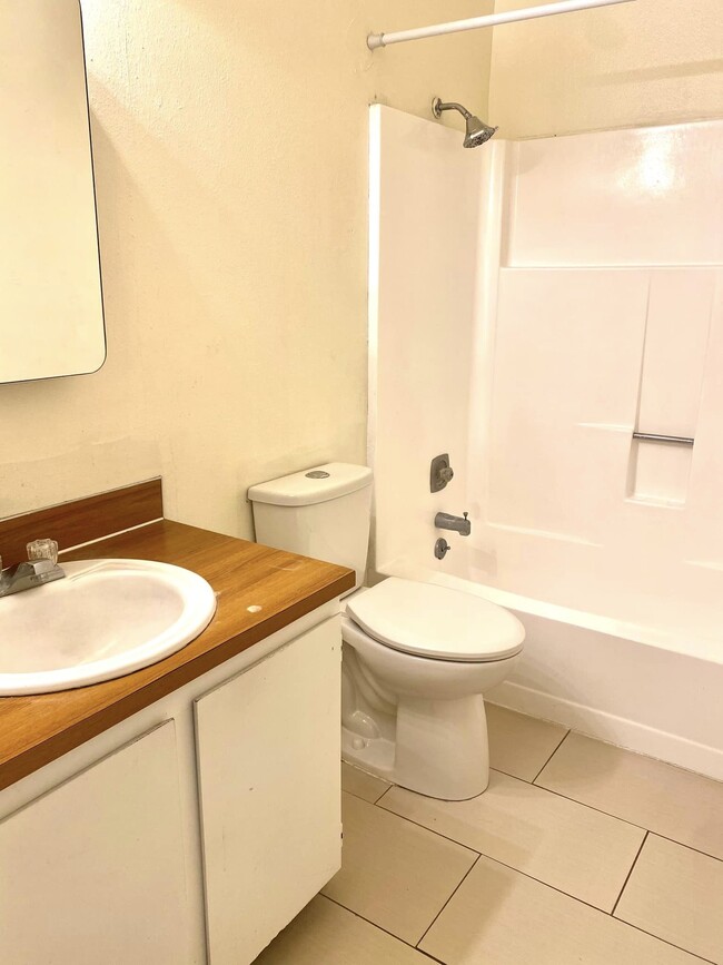 Bathroom - 1210 S Kinney Way