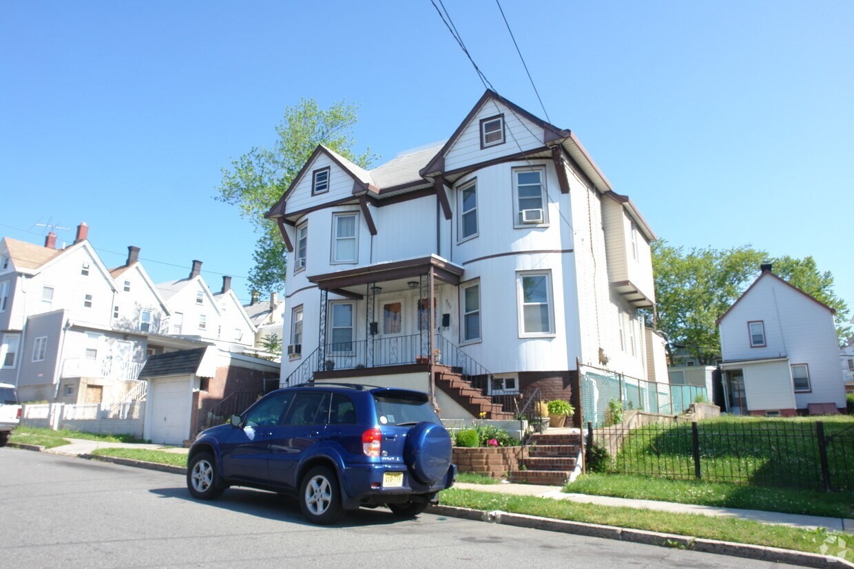 501503 Neville St, Perth Amboy, NJ 08861 Apartments in Perth Amboy