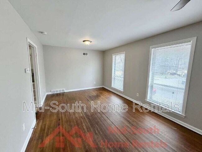 Building Photo - 3441 Lockwood St