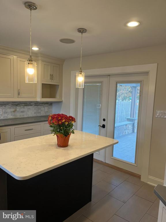 Foto del edificio - 14 Franklin Getz Dr