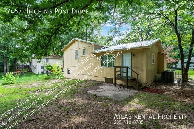 Foto del edificio - 7457 Hitching Post Dr