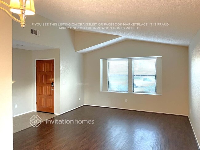 Building Photo - 33777 Northview Ln