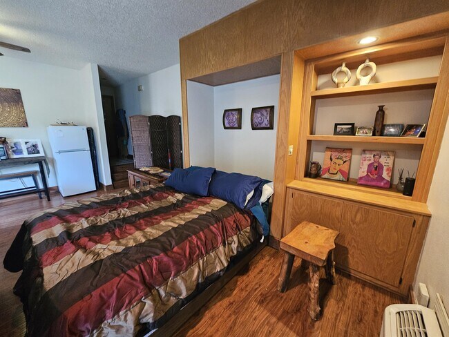 Foto del edificio - 40 Valley View Dr