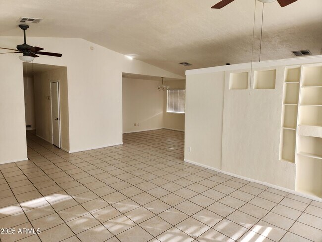 Foto del edificio - 6909 E Kathleen Rd