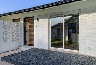 Building Photo - 1207 Hollow Creek Dr
