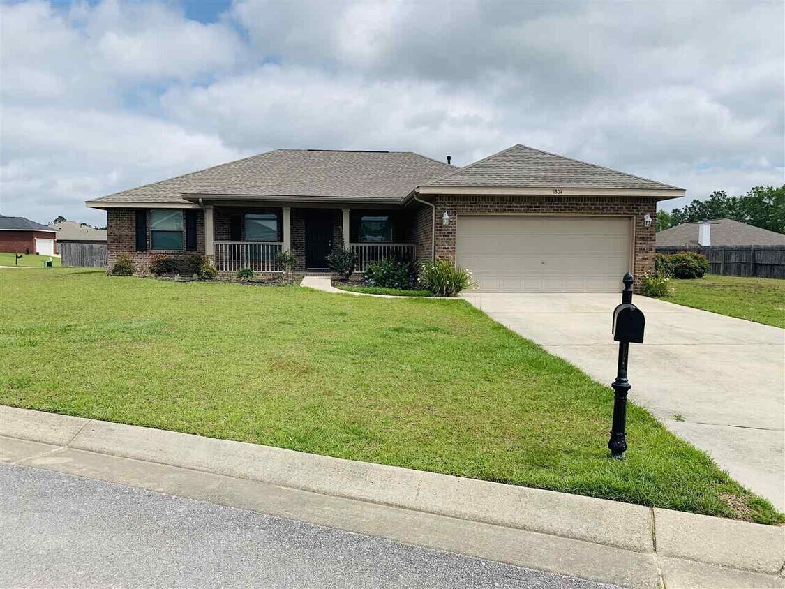Primary Photo - 1304 Nosler Ct