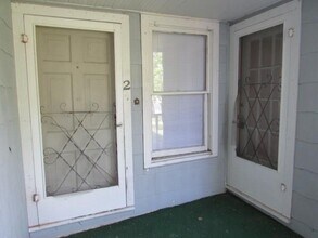 Building Photo - 253 Oleander Ave