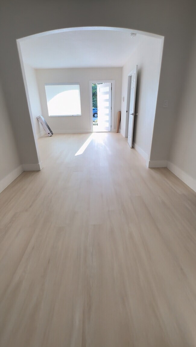 Foto del edificio - 2511 SW 24th Ct